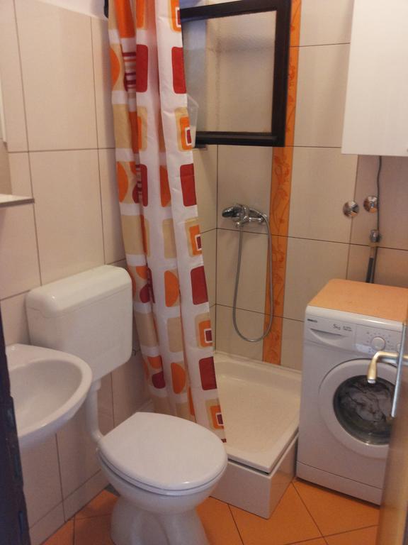 Apartment Ranka Postira Szoba fotó
