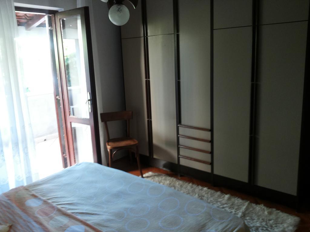 Apartment Ranka Postira Szoba fotó
